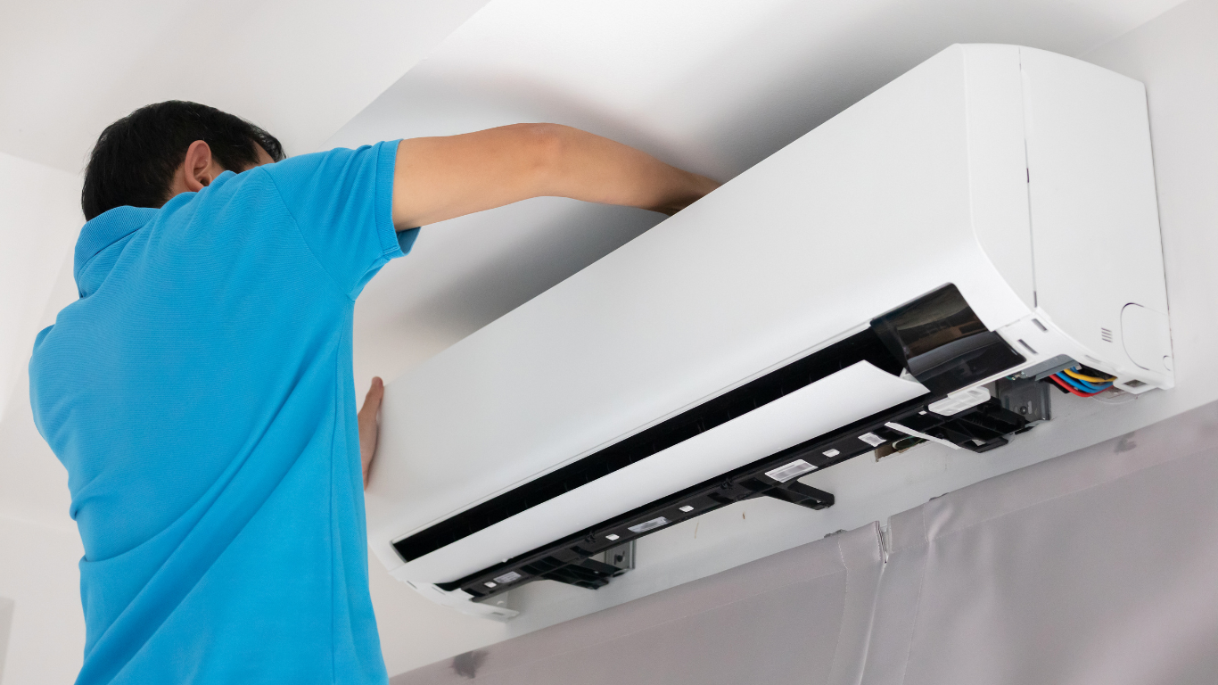 Blog Fast and Reliable HVAC Repair for Year-Round Comfort